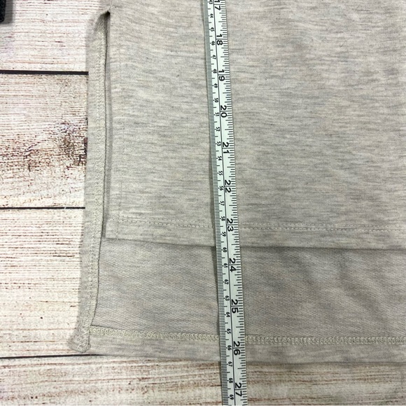 Los Angeles Lakers Women's Cream Layline Raglan Tri-Blend Long Sleeve T-Shirt - Picture 8 of 8